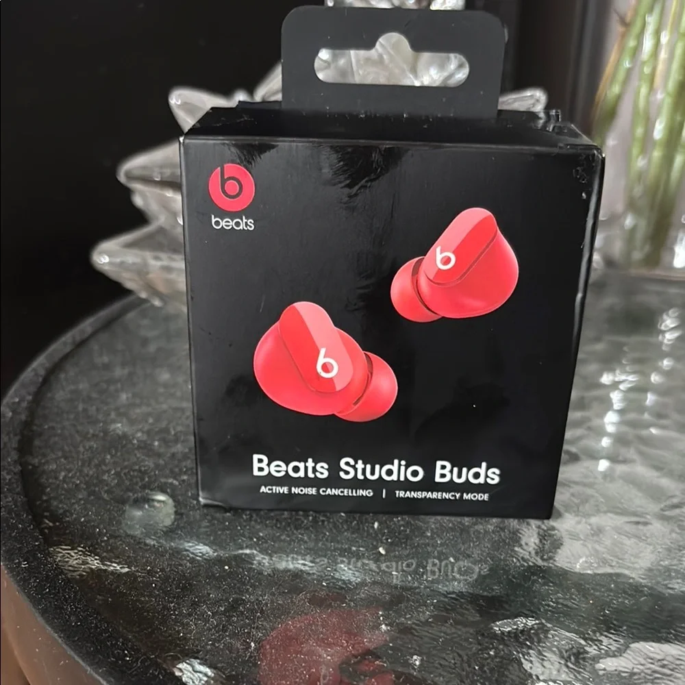 Beats by Dre Studio Buds - Red, White or Black - Picture 3 of 13